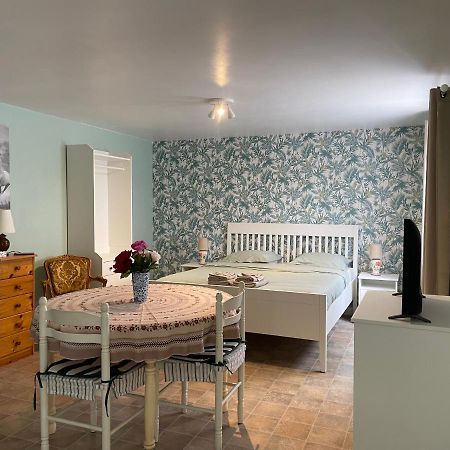 Chambre Independante Bed and Breakfast Lalinde Exterior foto