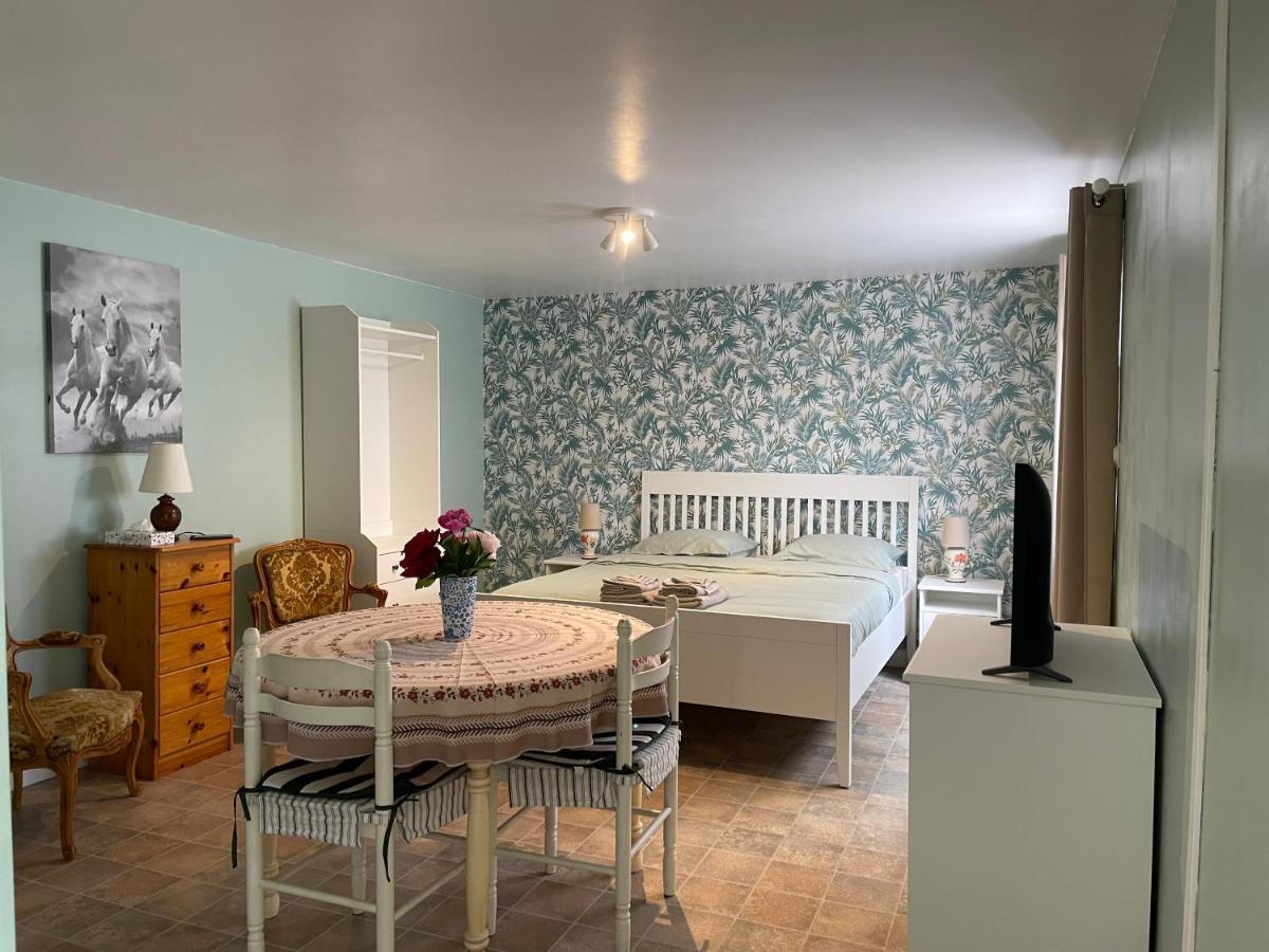 Chambre Independante Bed and Breakfast Lalinde Exterior foto
